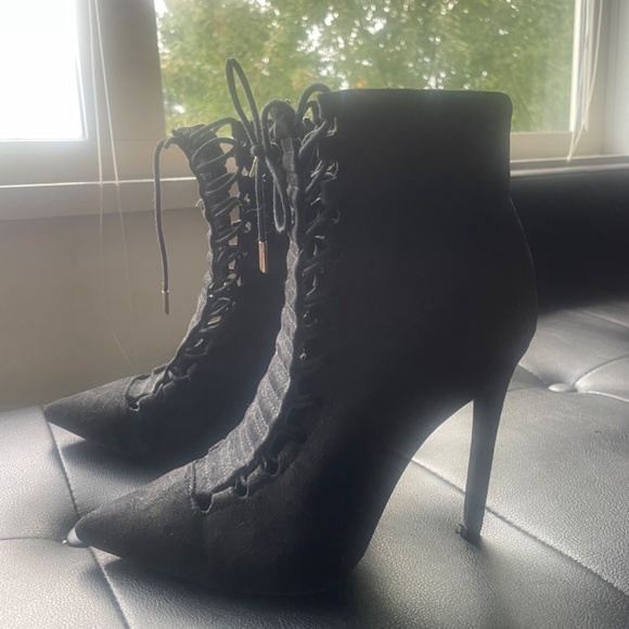 Suede Boots, Spring Brand - Picture 6 of 7